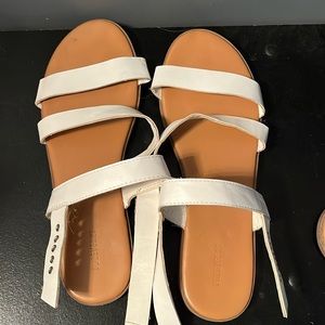 Forever 21 strappy sandal! Never worn!